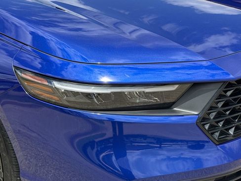 Used 2025 Honda Accord Sport image 4