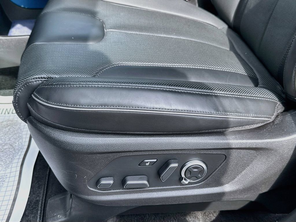 Used 2025 Hyundai Palisade Calligraphy AWD/4WD image 20