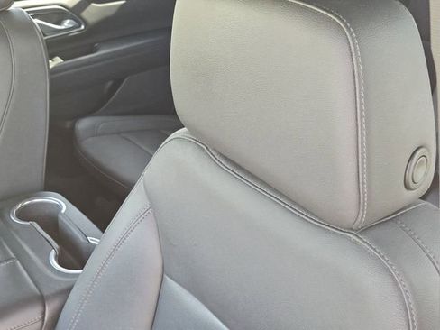 Used 2022 Chevrolet Tahoe Z71 w/ Luxury Package image 15