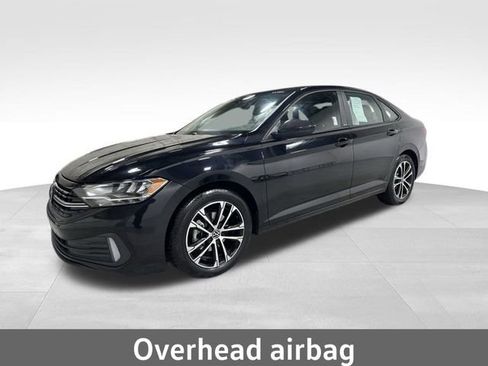 Certified 2023 Volkswagen Jetta Sport image 11