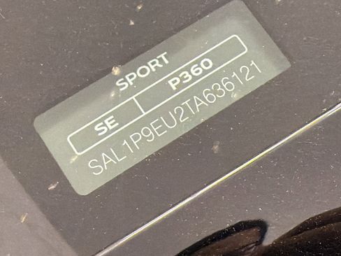 New 2026 Land Rover Range Rover Sport SE image 18