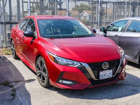 Used 2020 Nissan Sentra SR FWD image 2
