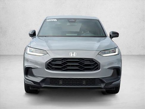 Used 2025 Honda HR-V Sport image 2