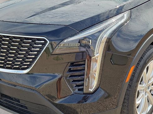 Used 2023 Cadillac XT4 Luxury FWD image 9