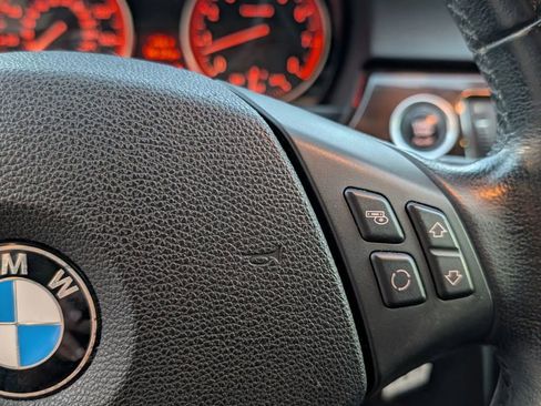 Used 2011 BMW 335i Sedan image 16