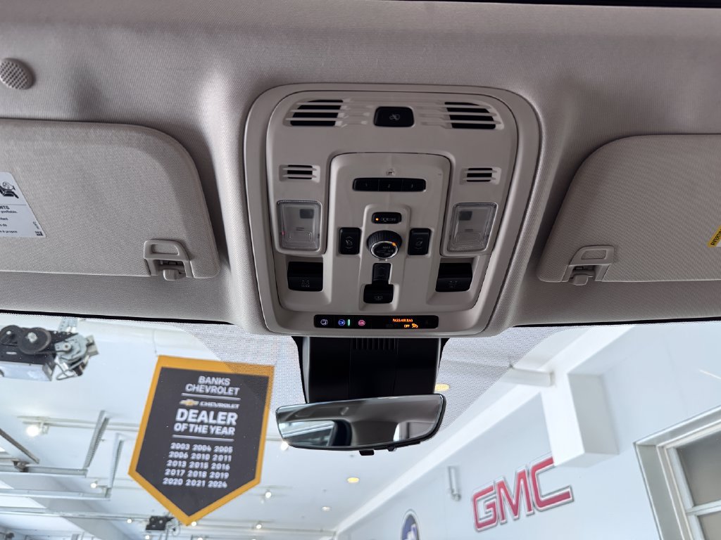 Certified 2023 GMC Yukon XL Denali w/ Denali Reserve Package AWD/4WD image 31