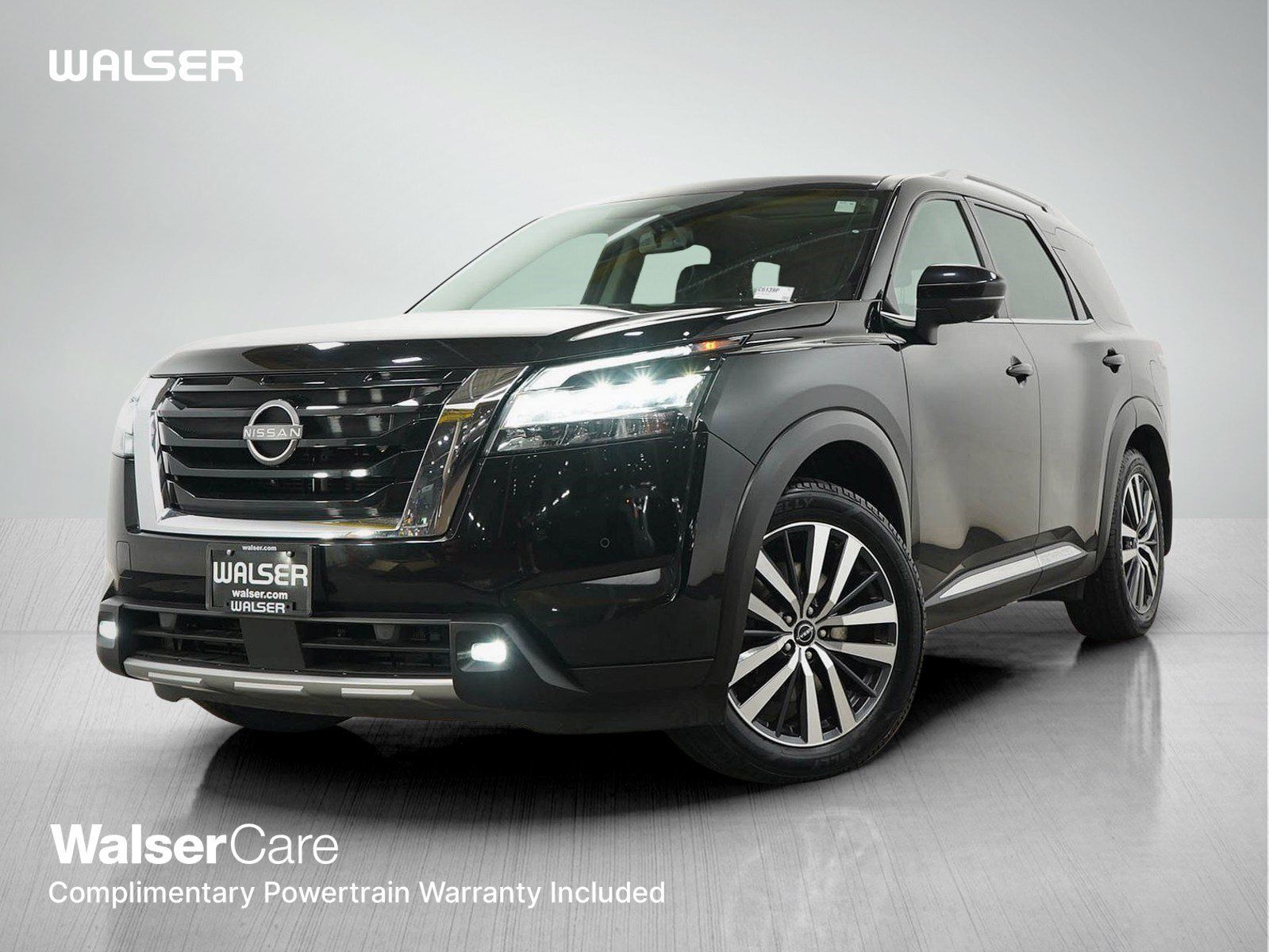 Used 2022 Nissan Pathfinder Platinum AWD/4WD image 1