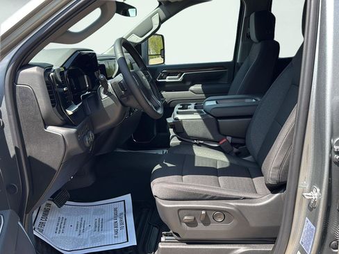 New 2026 Chevrolet Silverado 2500 LT w/ Convenience Package AWD/4WD image 9