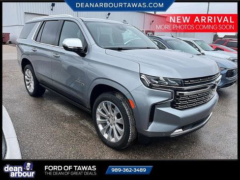 Used 2023 Chevrolet Tahoe Premier AWD/4WD image 2