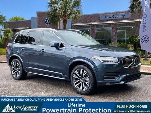 Used 2022 Volvo XC90 T6 Momentum w/ Advanced Package image 1