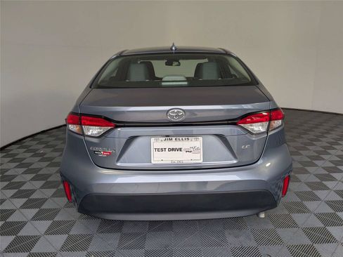 Used 2025 Toyota Corolla LE FWD image 7