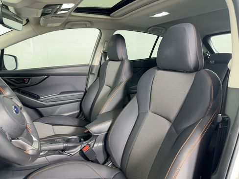 Used 2021 Subaru Crosstrek 2.0i Premium w/ Moonroof Package image 23