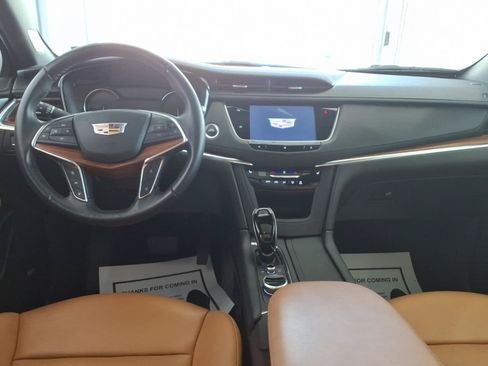 Used 2021 Cadillac XT5 Premium Luxury AWD/4WD image 15