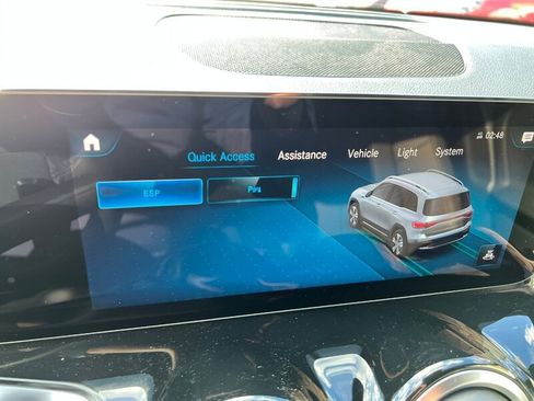 Used 2023 Mercedes-Benz EQB 300 4MATIC image 38