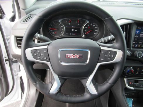 Certified 2023 GMC Terrain SLT w/ Tech Package image 16