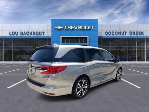 Used 2023 Honda Odyssey Touring image 8