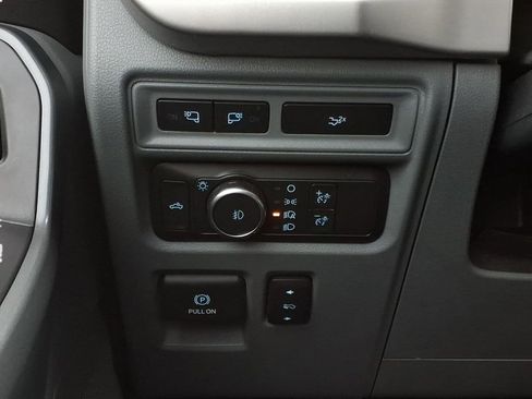Used 2022 Ford F150 XLT w/ Equipment Group 302A High AWD/4WD image 22