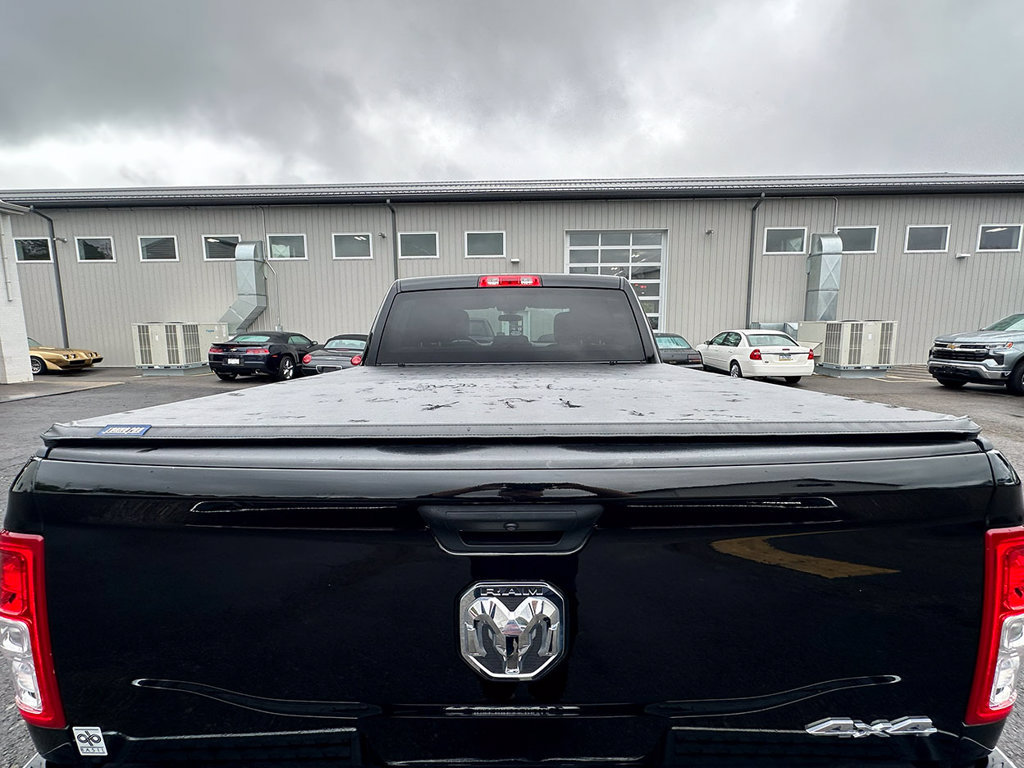 Used 2024 RAM 2500 Tradesman w/ Chrome Appearance Group AWD/4WD image 5