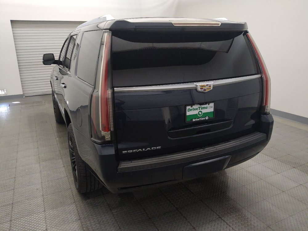 Used 2019 Cadillac Escalade Premium Luxury AWD/4WD image 6