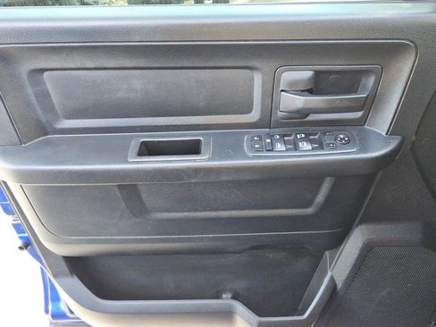 Used 2018 RAM 1500 Express RWD image 26