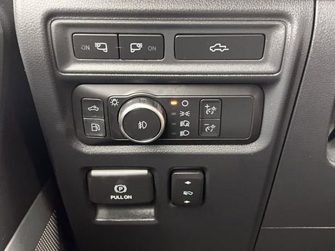 Used 2022 Ford F150 Lariat w/ Equipment Group 502A High image 22