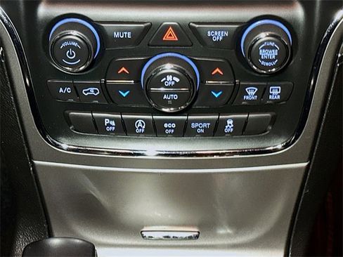 Used 2018 Jeep Grand Cherokee Limited image 13