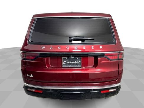 Used 2024 Jeep Wagoneer 4WD w/ Convenience Group I image 7