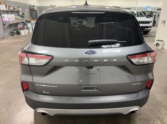 Used 2022 Ford Escape Titanium AWD/4WD video 4