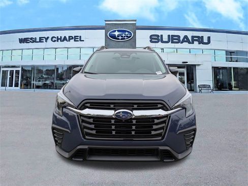 New 2025 Subaru Ascent Limited image 9