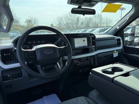 New 2026 Ford F350 XLT AWD/4WD image 17