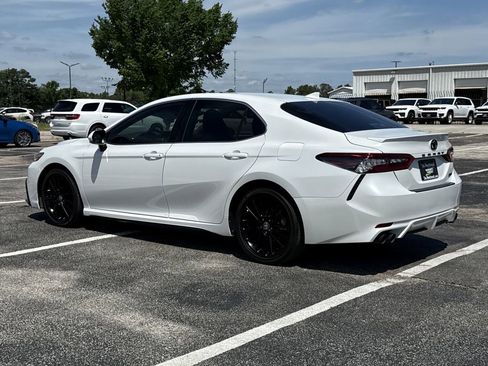 Used 2024 Toyota Camry XSE FWD image 7
