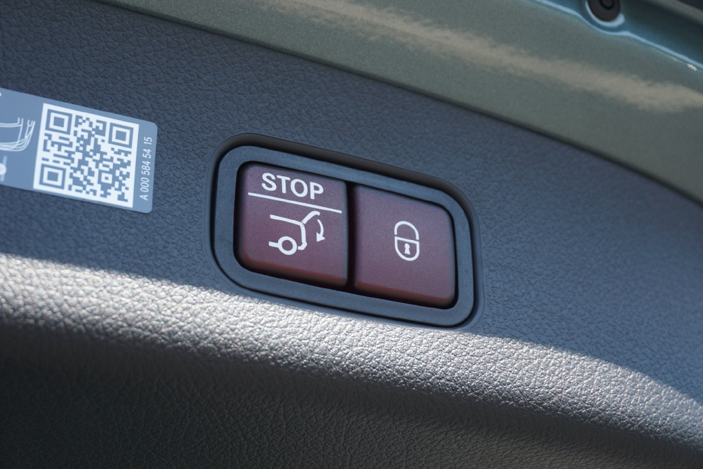 Certified 2026 Mercedes-Benz GLC 300 4MATIC image 63