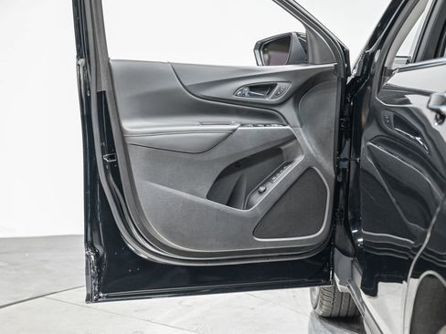 Used 2024 Chevrolet Equinox Premier w/ LPO, Floor Liner Package image 12