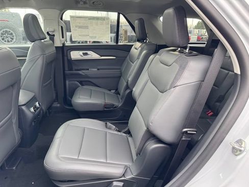 New 2026 Ford Explorer Active w/ Active Comfort Package AWD/4WD image 14