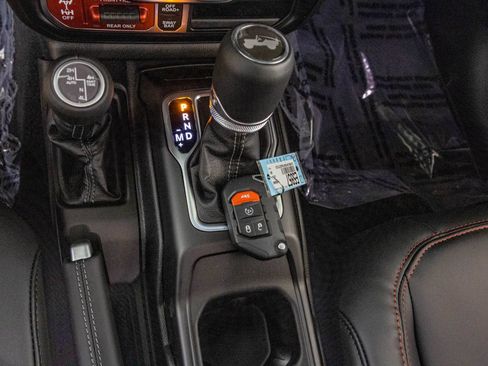 New 2026 Jeep Wrangler Unlimited Rubicon AWD/4WD image 26