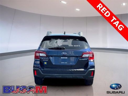 Used 2018 Subaru Outback 2.5i Limited image 5