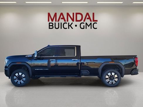Used 2025 GMC Sierra 3500 Denali w/ Denali Reserve Package image 7