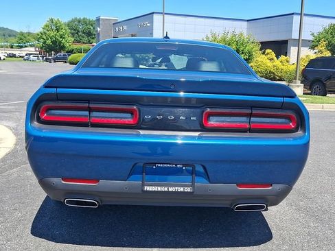 Used 2021 Dodge Challenger SXT w/ Plus Package RWD image 5