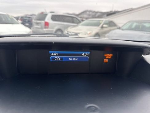 Used 2015 Subaru Forester 2.5i Premium w/ All-Weather Package image 17