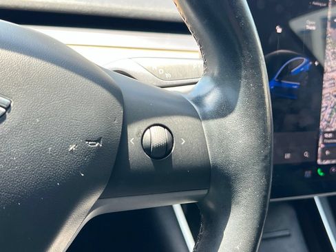 Used 2019 Tesla Model 3 Long Range AWD/4WD image 17
