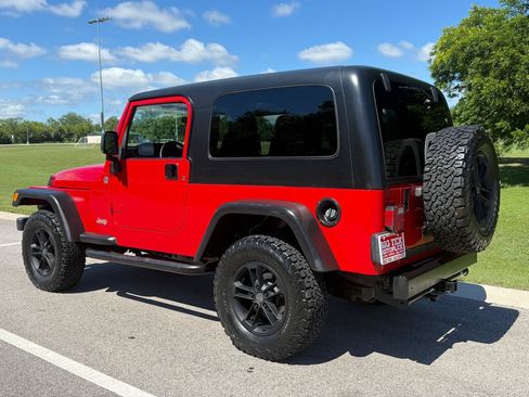 Used 2005 Jeep Wrangler Unlimited AWD/4WD image 7