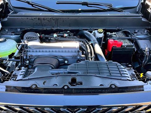 New 2026 Ford Maverick Lariat w/ Black Appearance Package image 13