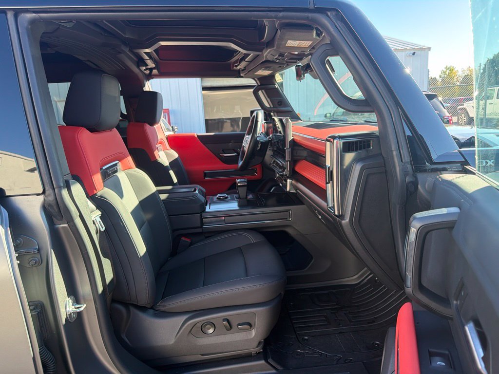Used 2026 GMC Hummer EV 3X w/ Carbon Fiber Edition Package AWD/4WD image 28