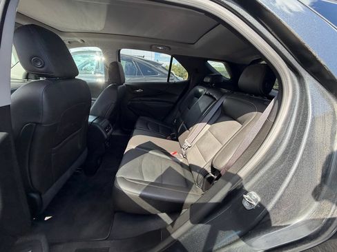 Used 2019 Chevrolet Equinox Premier AWD/4WD image 10