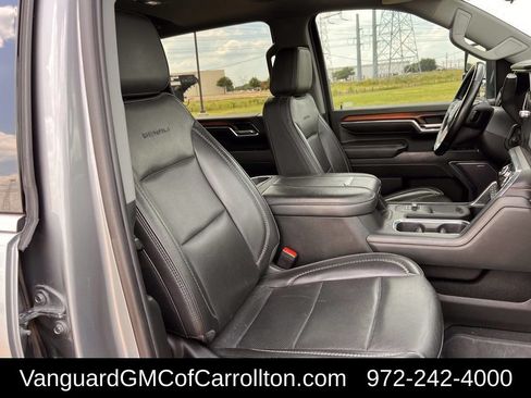 Used 2024 GMC Sierra 2500 Denali w/ Denali Reserve Package AWD/4WD image 25