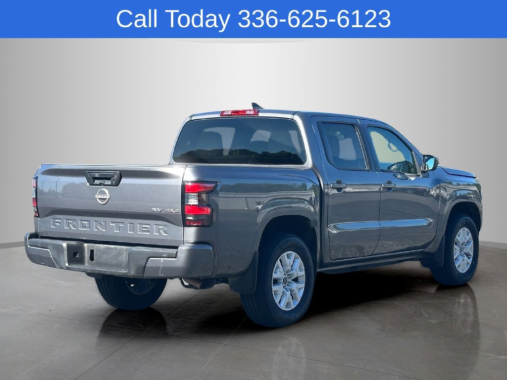 Used 2022 Nissan Frontier SV AWD/4WD image 5
