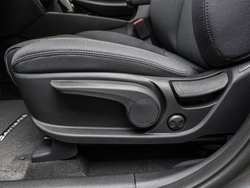 Used 2019 Hyundai Santa Fe AWD image 23