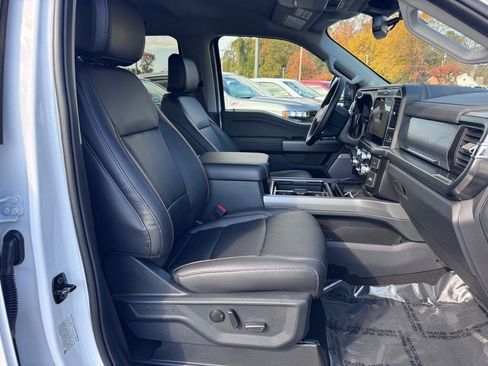 New 2026 Ford F350 Lariat image 13