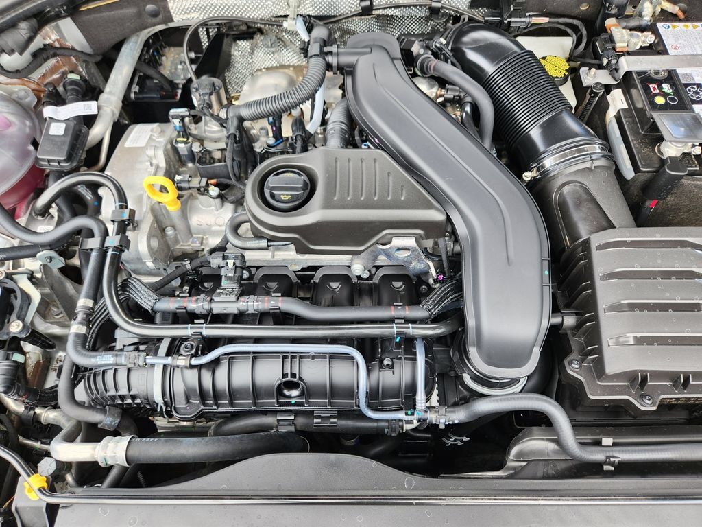 Used 2025 Volkswagen Jetta Sport FWD image 20