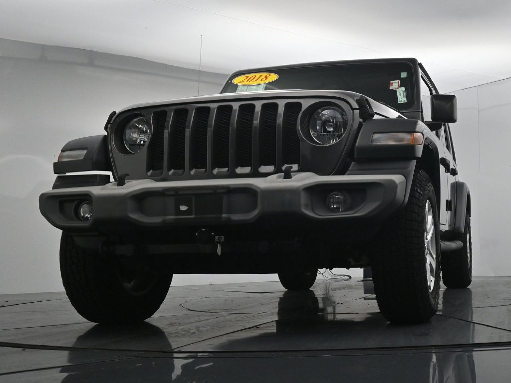 Used 2018 Jeep Wrangler Unlimited Sport S AWD/4WD image 30